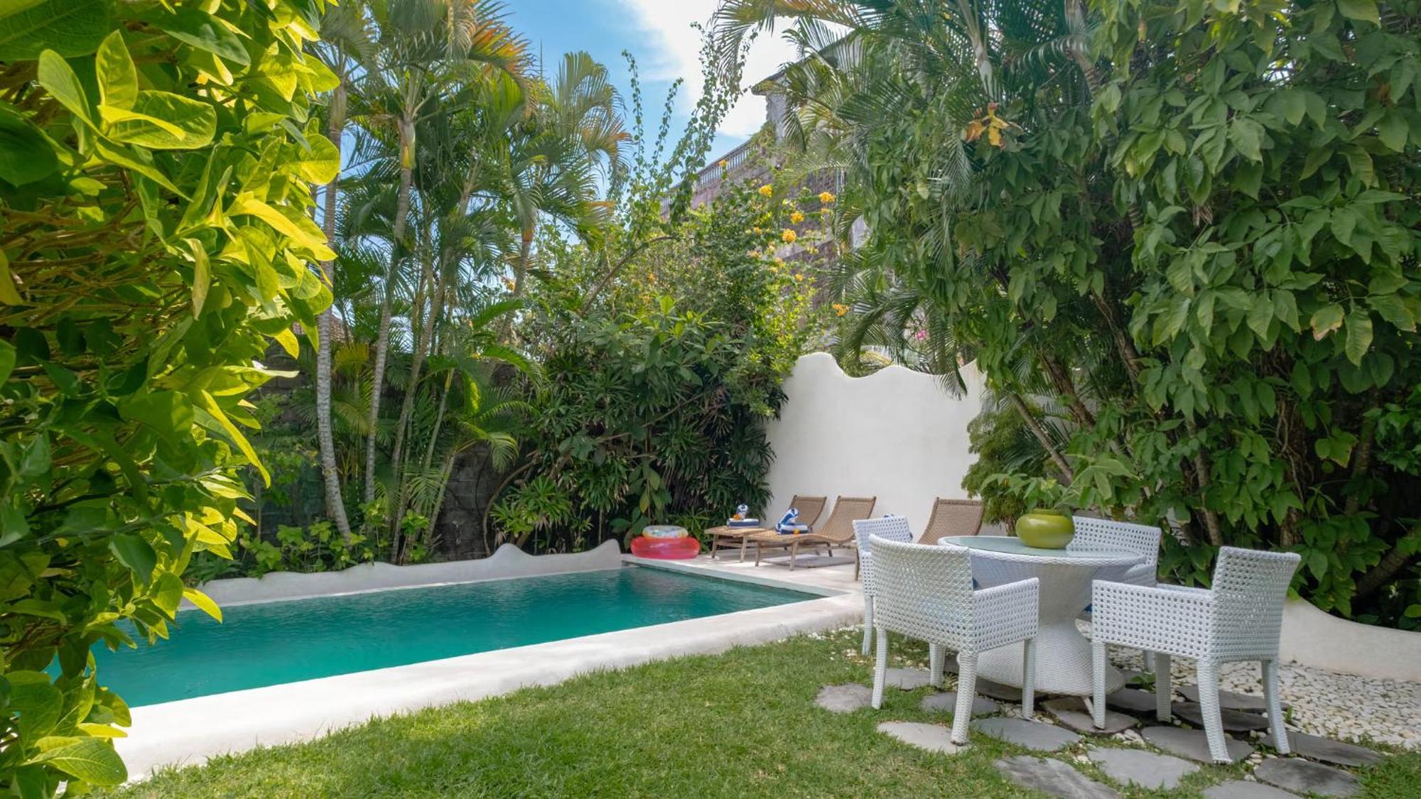 The Ocean Luxury Villas Resort Семиняк Екстериор снимка
